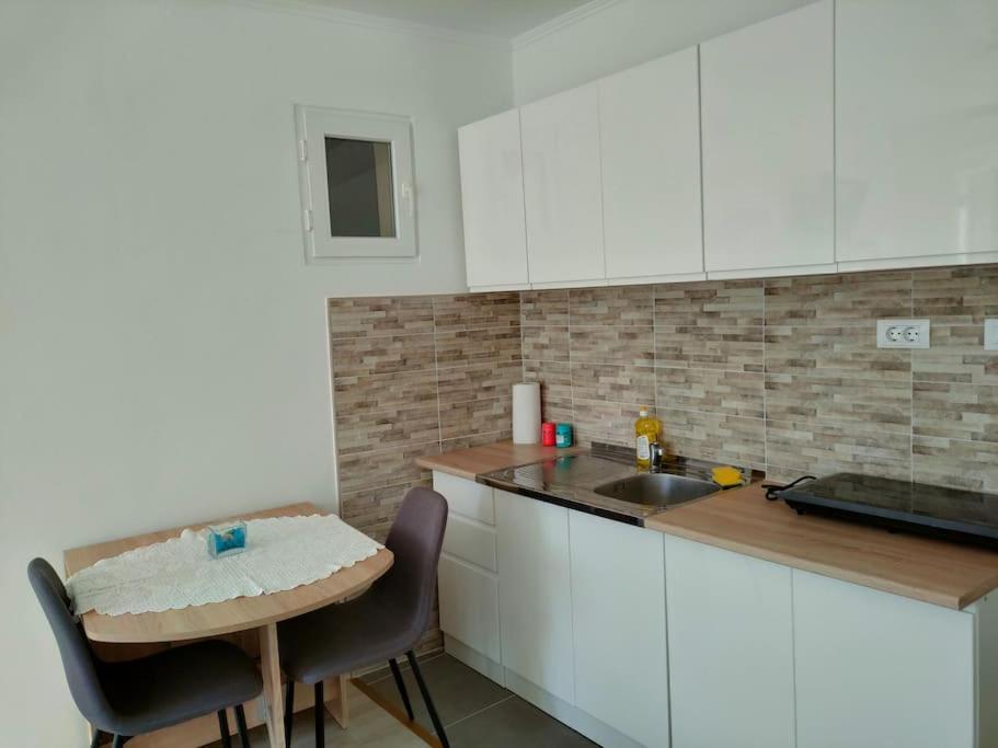 Dubrovnik Sun Apartment ภายนอก รูปภาพ