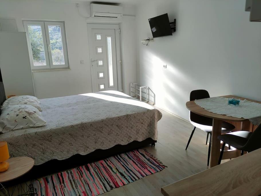 Dubrovnik Sun Apartment ภายนอก รูปภาพ